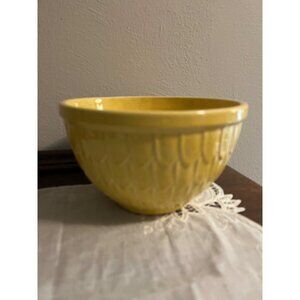 Yellow Fish Scale or Feather McCoy Mixing Bowl 1940’s